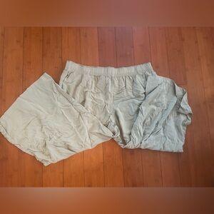 Light Green H&M Wide Leg Capris Size XL